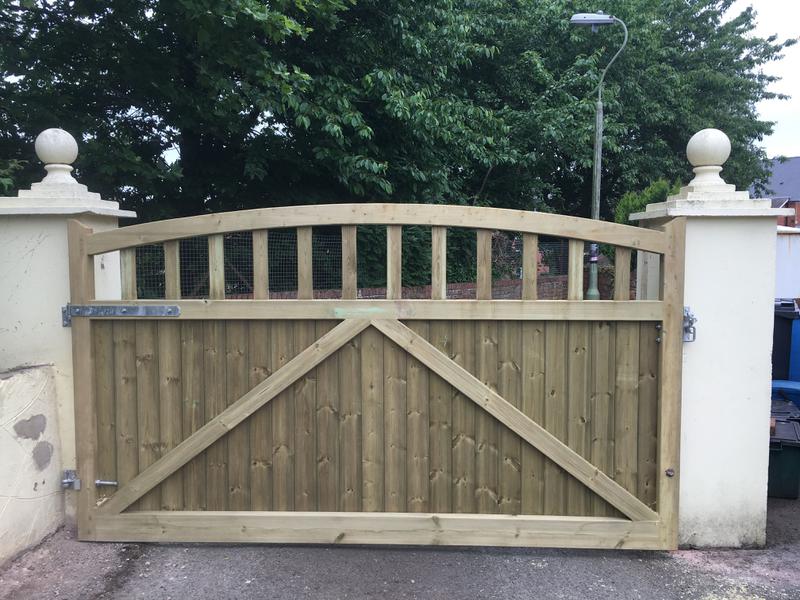 Woodbury Handmade Gate